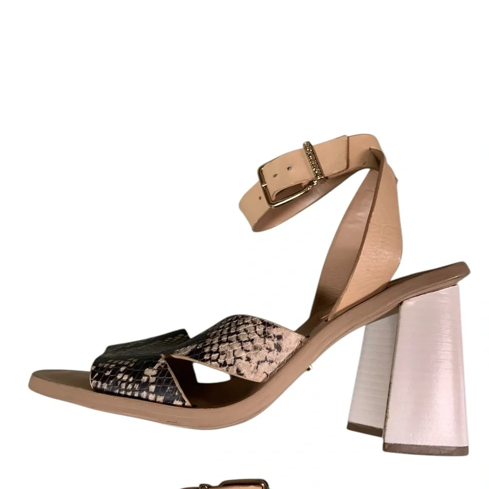 Gianni Bini Marilane snake print block heel sandal women’s shoe size 7.5